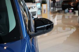 2016款路虎发现神行2.0T