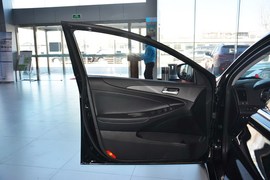 2015款现代索纳塔八