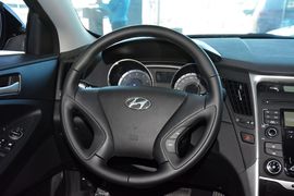 2015款现代索纳塔八