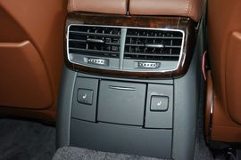 2016款奥迪A8L