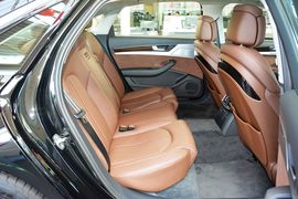 2016款奥迪A8L