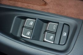 2016款奥迪A8L