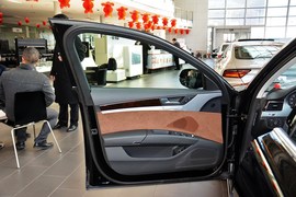 2016款奥迪A8L