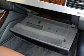2016款奥迪A8L