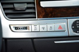 2016款奥迪A8L