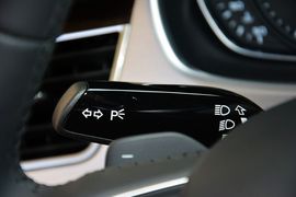 2016款奥迪A8L