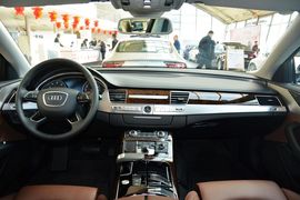 2016款奥迪A8L