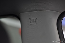 2010款马自达睿翼轿跑车2.5L