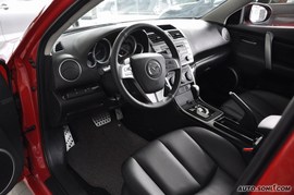 2010款马自达睿翼轿跑车2.5L