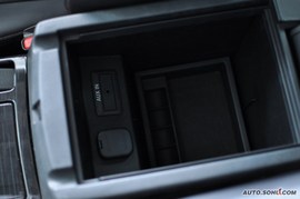 2010款马自达睿翼轿跑车2.5L