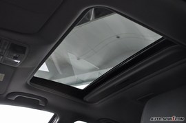2010款马自达睿翼轿跑车2.5L