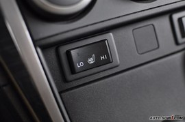 2010款马自达睿翼轿跑车2.5L