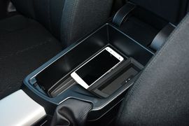 2016款宝马118i领先型到店实拍