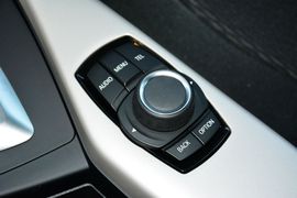 2016款宝马118i领先型