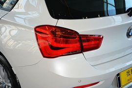 2016款宝马118i领先型
