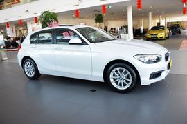 2016款宝马118i领先型