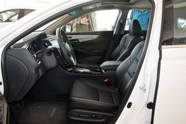 2015款本田思铂睿2.0L尊贵版