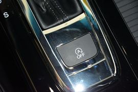 2015款本田思铂睿2.0L尊贵版