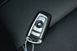 2015款宝马M6