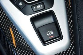 2015款宝马M6