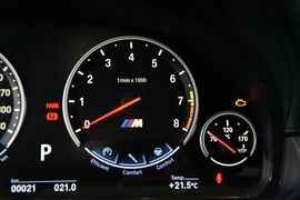 2015款宝马M6