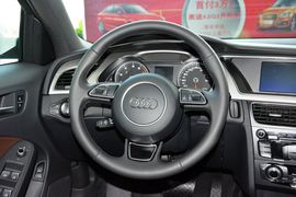 2016款奥迪A4L