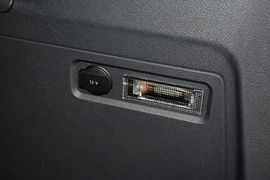 2015款大众途安1.4T手动舒适版5座