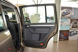 2015款大众途安1.4T手动舒适版5座