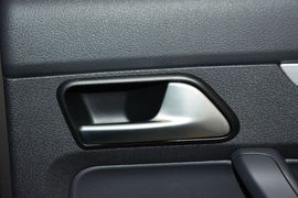 2015款大众途安1.4T手动舒适版5座