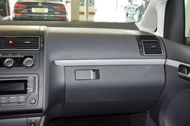 2015款大众途安1.4T手动舒适版5座