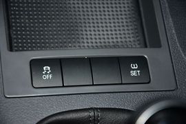 2015款大众途安1.4T手动舒适版5座