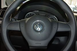 2015款大众途安1.4T手动舒适版5座
