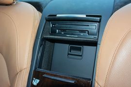 2016款奥迪A8L