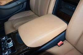 2016款奥迪A8L