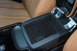 2016款奥迪A8L