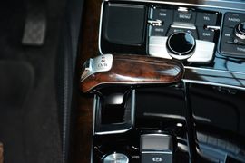 2016款奥迪A8L