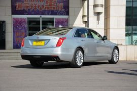 2016款凯迪拉克CT6