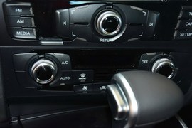 2016款奥迪A4L