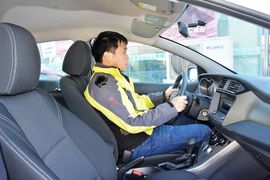 2016款海马M3