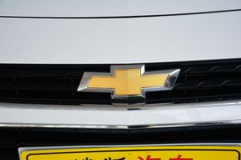 2016款雪佛兰科鲁兹1.5L自动时尚天窗版