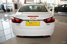 2016款雪佛兰科鲁兹1.5L自动时尚天窗版