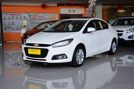 2016款雪佛兰科鲁兹1.5L自动时尚天窗版