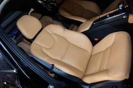 2016款沃尔沃XC90