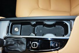 2016款沃尔沃XC90