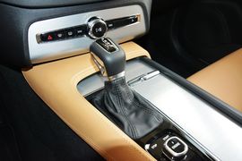 2016款沃尔沃XC90