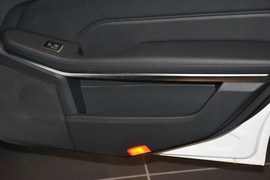 2015款奔驰E260L改款