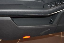 2015款奔驰E260L改款