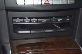 2015款奔驰E260L改款