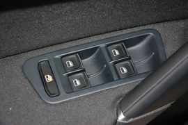 2016款大众高尔夫1.4TSI自动舒适型