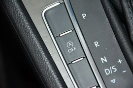 2016款大众高尔夫1.4TSI自动舒适型